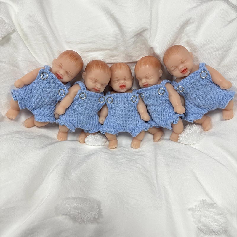5pcs/set 4inches Handmade High - Reborn Baby Doll Silicone Realistic recension och pris